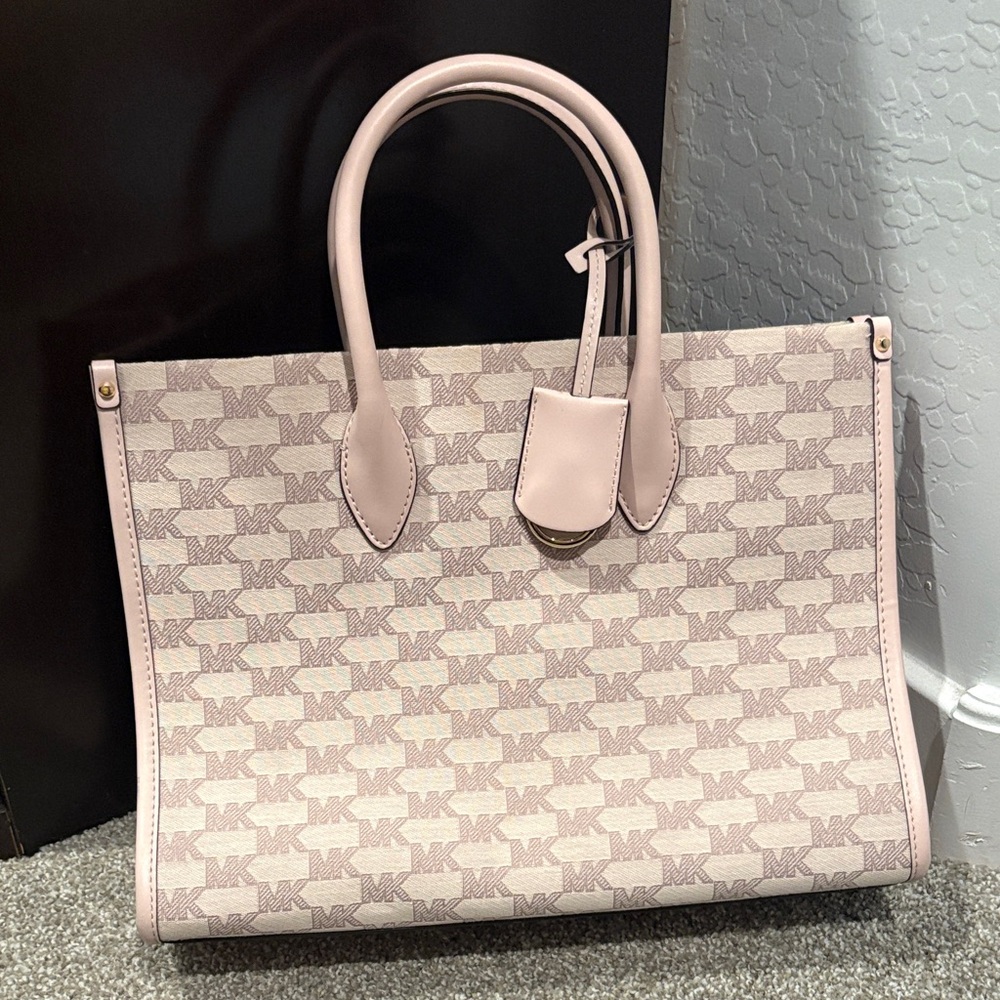 Michael Kors Blush Logo Tote
